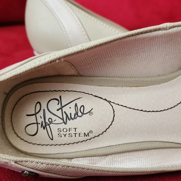 Life Stride Beige heel 6M - Picture 5 of 7